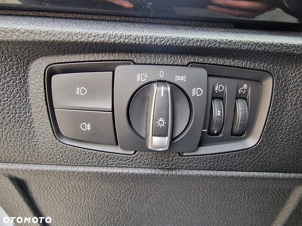 BMW Seria 1 116d - 12