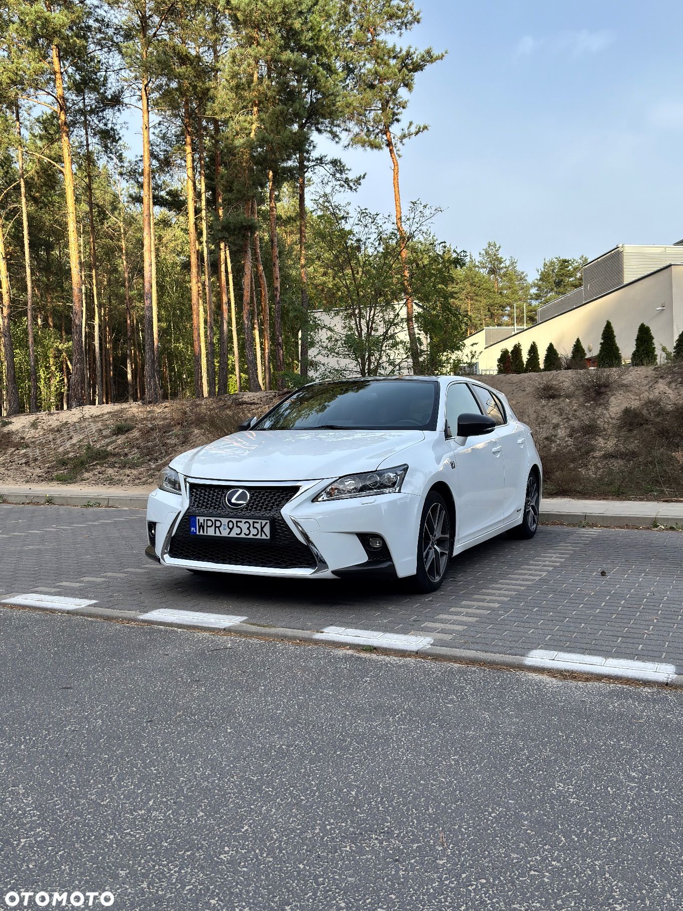 Lexus CT 200h F Sport - 1