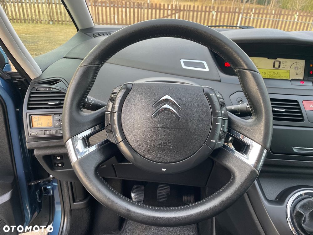 Citroën C4 Grand Picasso - 32
