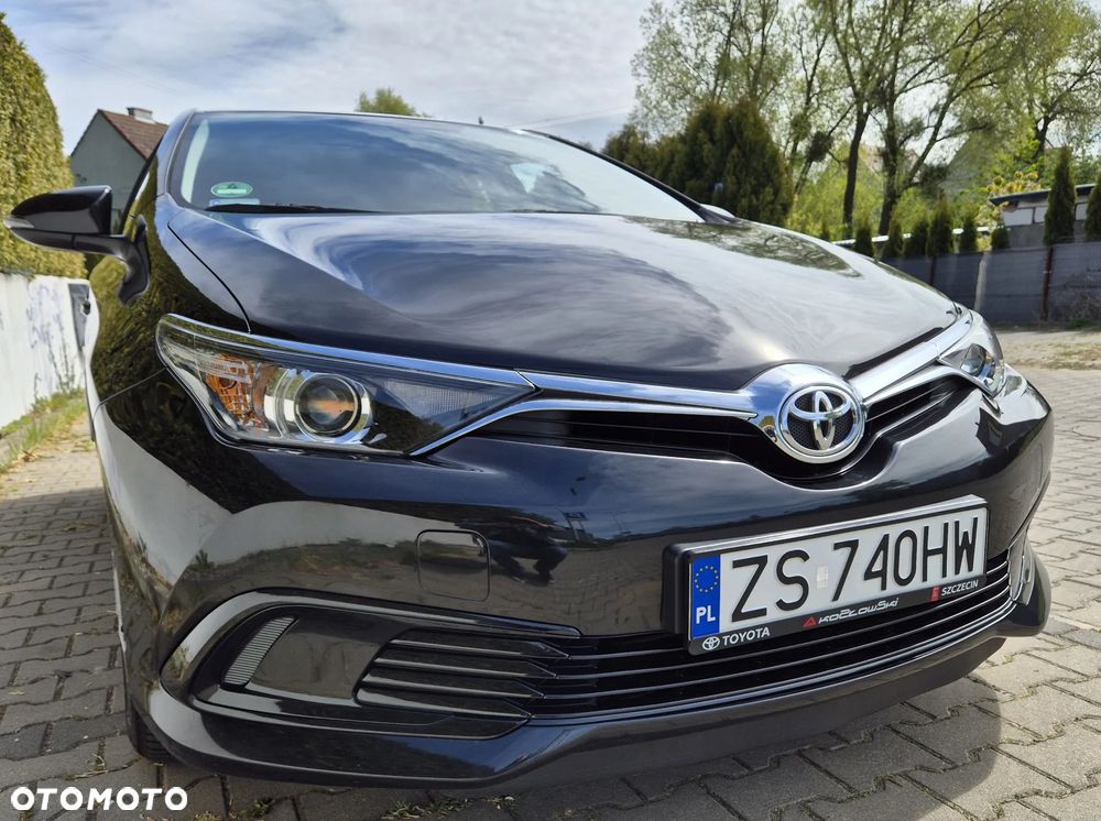 Toyota Auris 1.33 VVT-i Active - 3