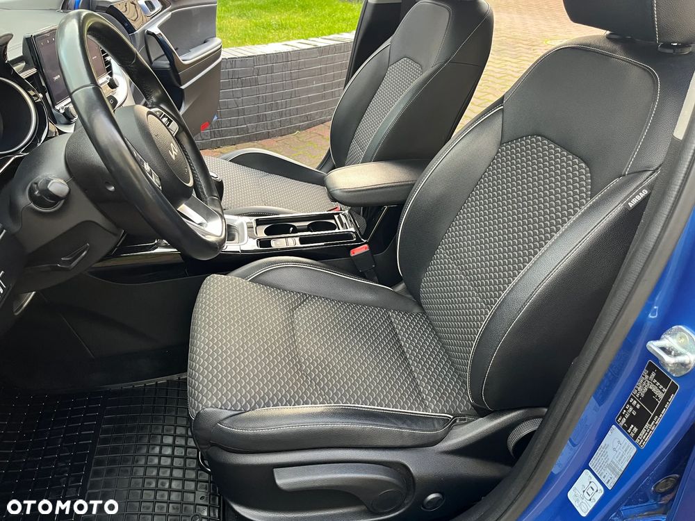 Kia Ceed 1.5 T-GDI Business Line Plus - 19