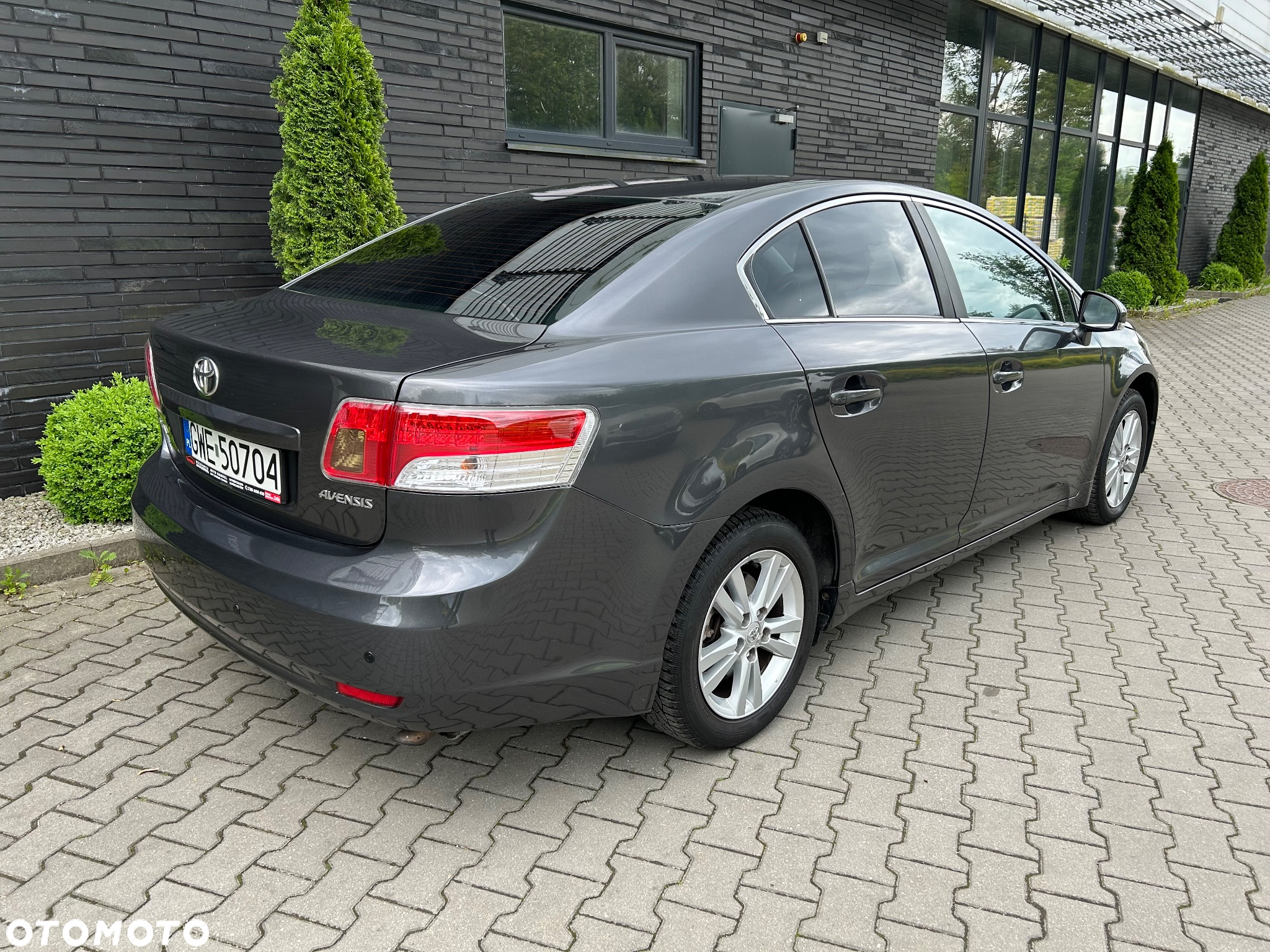 Toyota Avensis 1.8 Active - 3