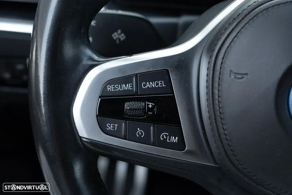 BMW i4 eDrive40 Pack Desportivo M - 38