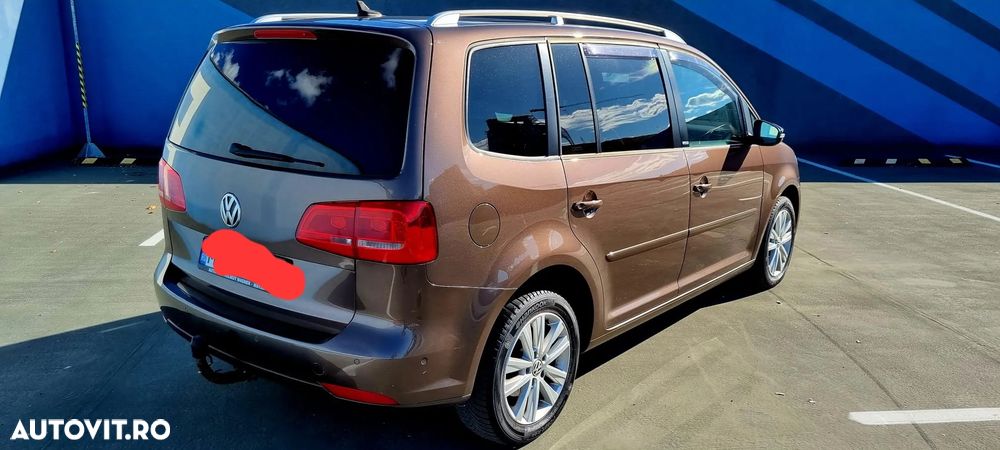 Volkswagen Touran 2.0 TDI DPF Highline - 3