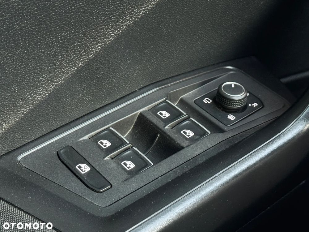 Volkswagen T-Roc 1.5 TSI ACT OPF DSG Sport - 33