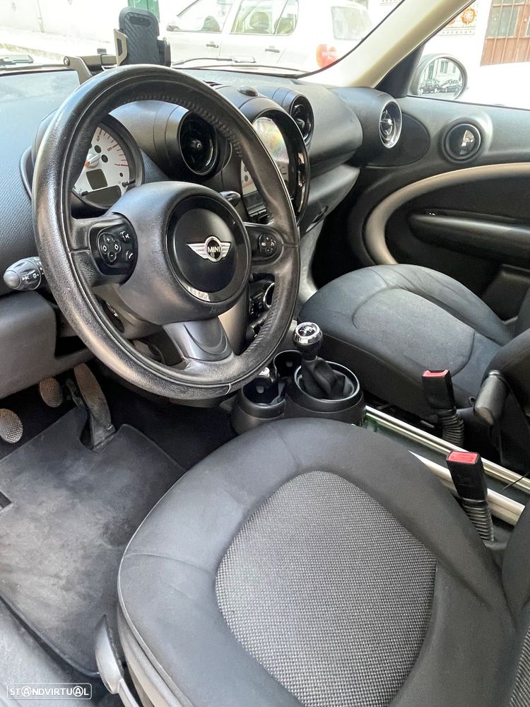 MINI Countryman One D - 6