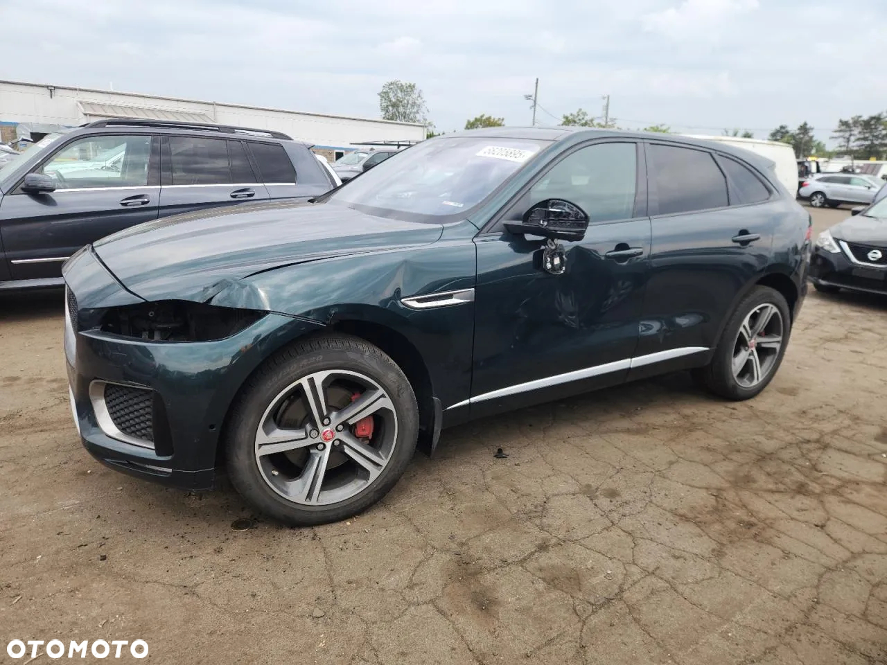 Jaguar F-Pace S AWD - 3
