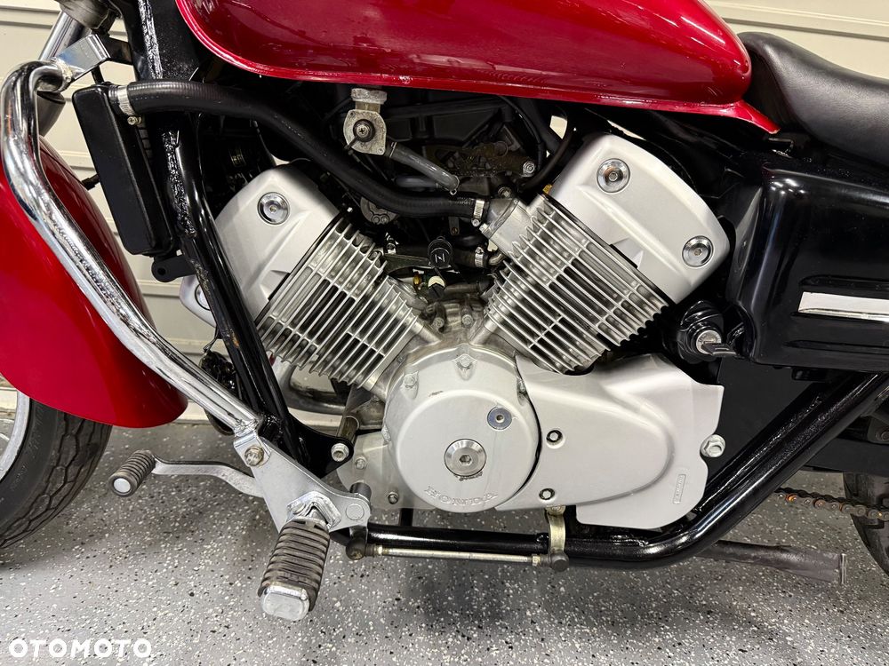 Honda Shadow - 13