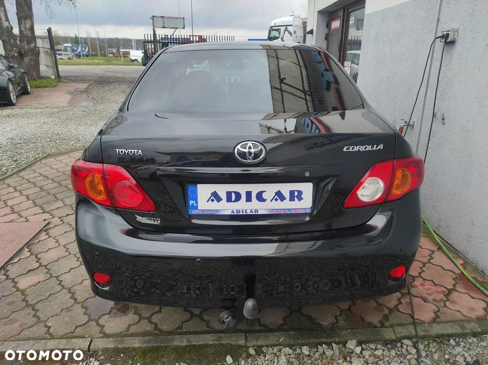 Toyota Corolla - 5