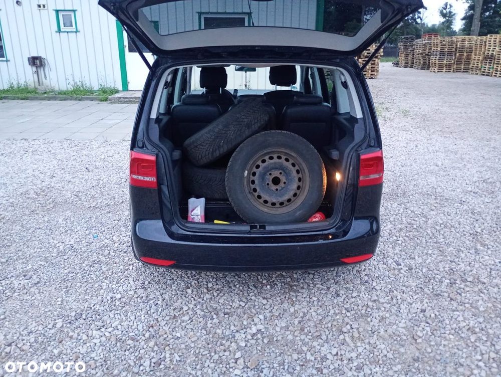Volkswagen Touran 1.6 TDI DPF BlueMotion Technology DSG Highline - 7