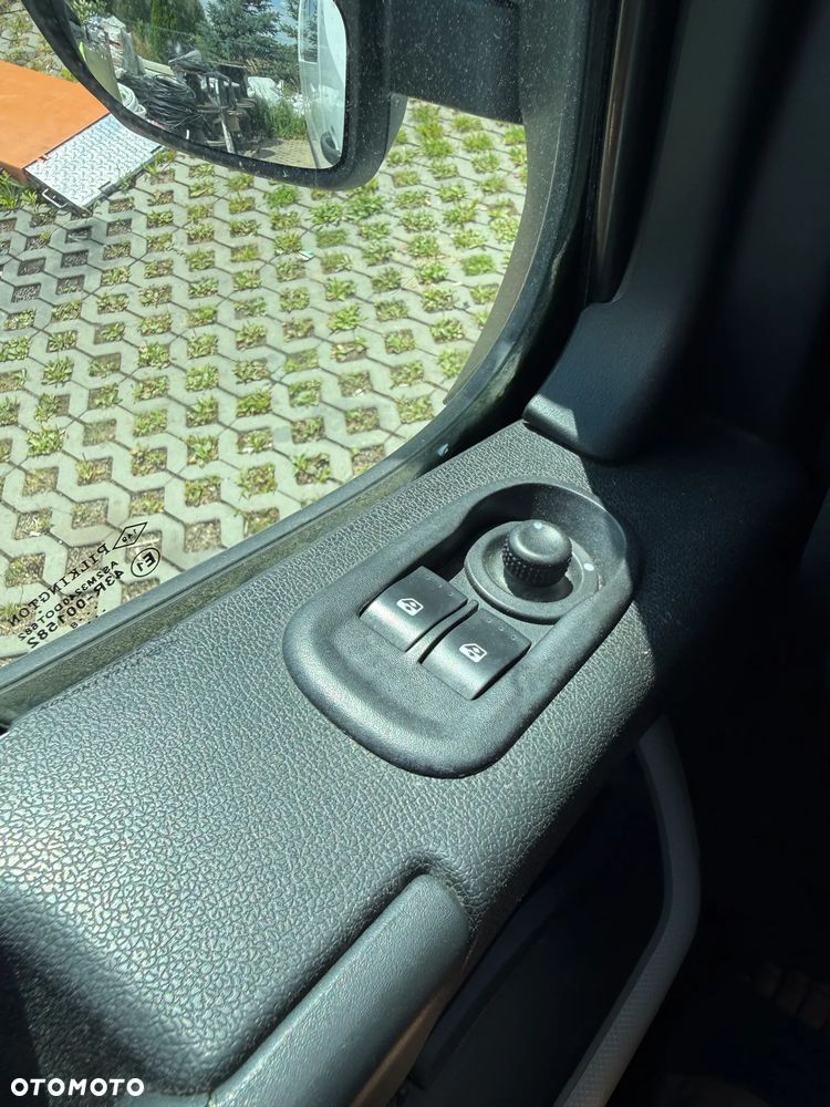 Renault Master - 13
