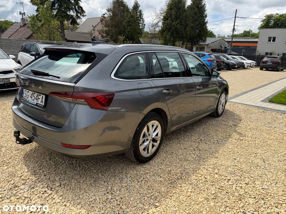 Skoda Octavia 2.0 TDI DSG Style - 7