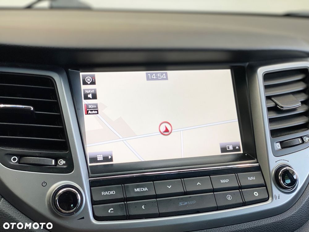 Hyundai Tucson 1.6 GDI BlueDrive Design 2WD - 24