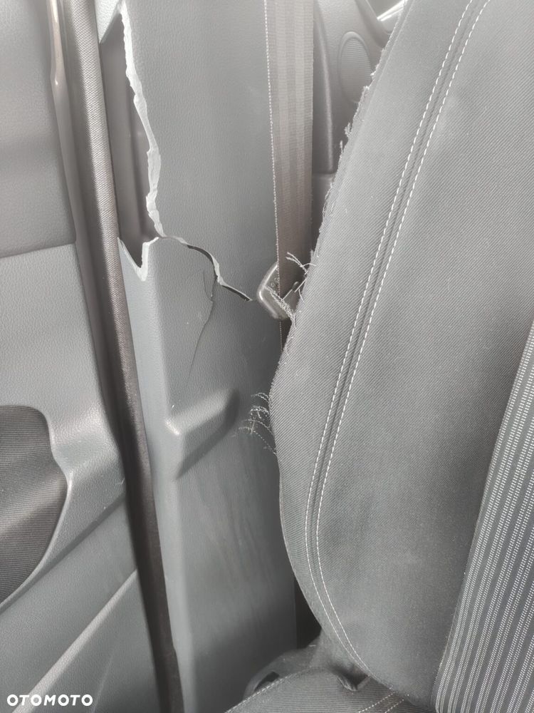 Ford C-MAX 1.6 EcoBoost Titanium - 15