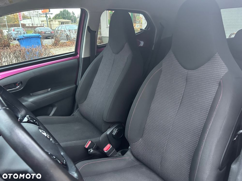 Toyota Aygo 1.0 VVT-i Color Edition - 12