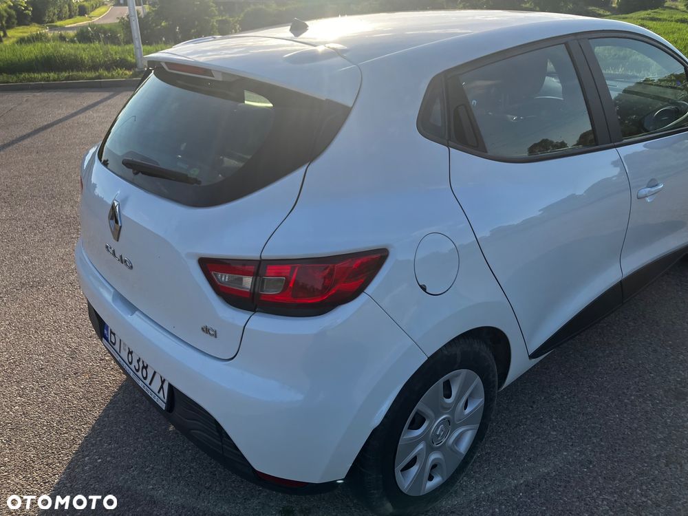 Renault Clio - 2
