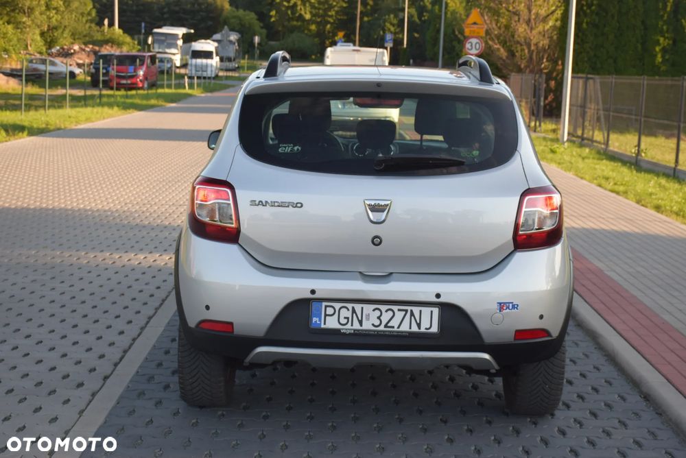 Dacia Sandero TCe 90 Laureate - 4