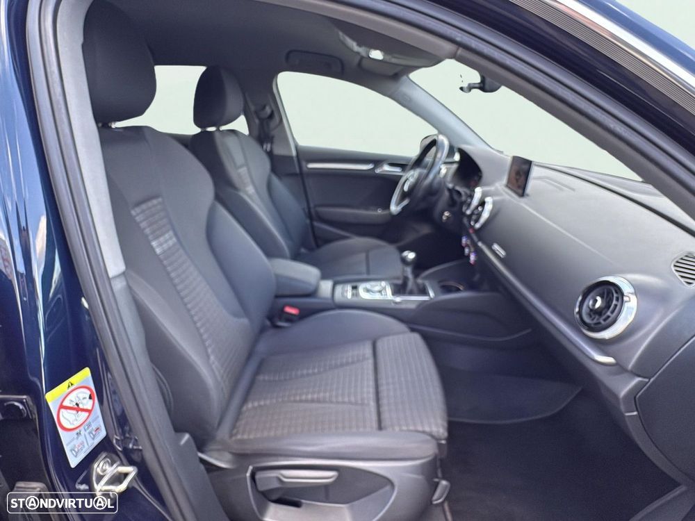 Audi A3 Sportback 30 TDI S-line - 15