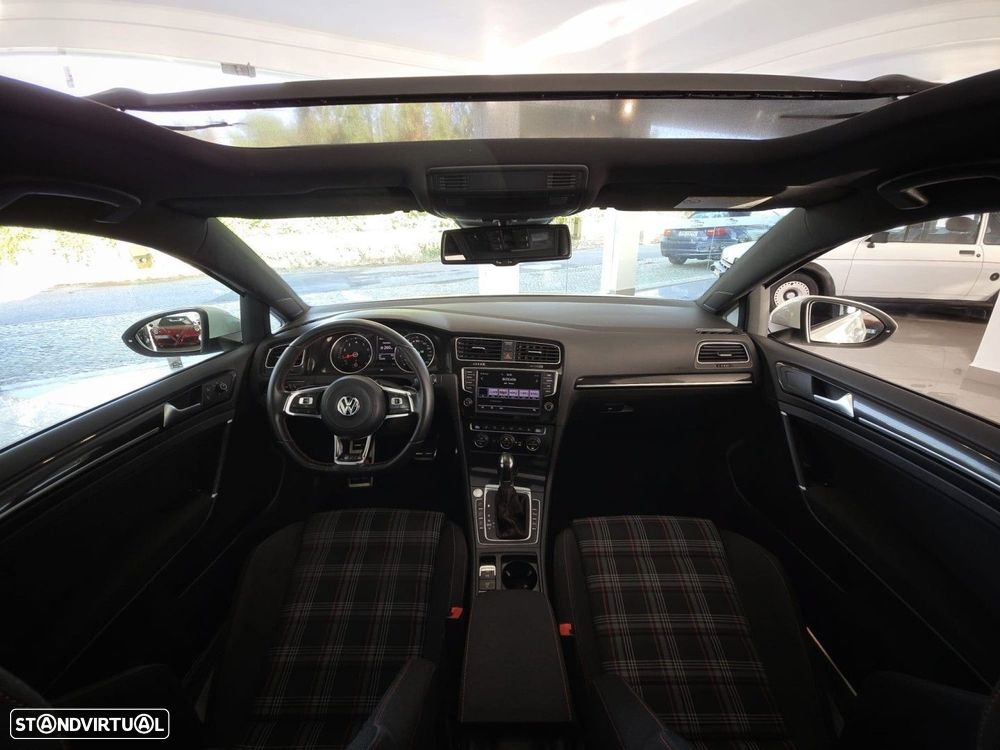 VW Golf 2.0 TSi GTi DSG - 5