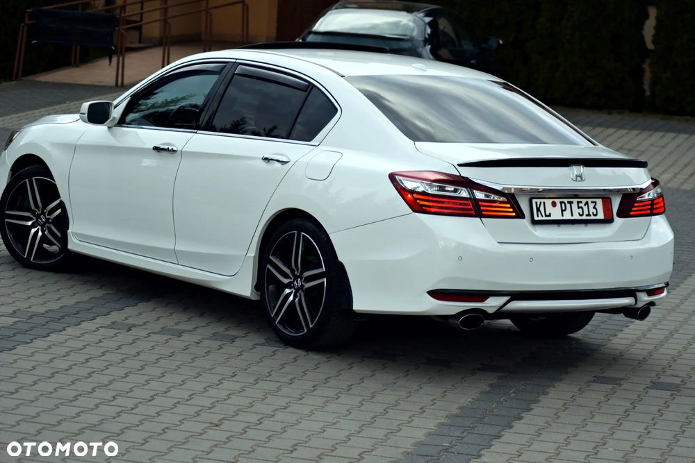 Honda Accord - 9