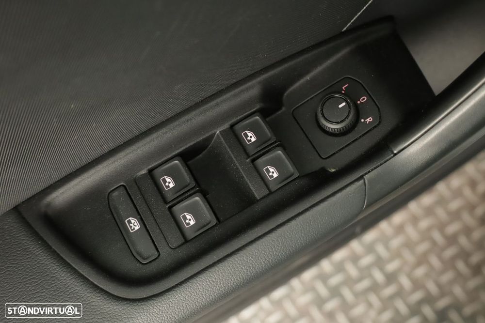 Audi A1 Sportback 30 TFSI Advanced S tronic - 20