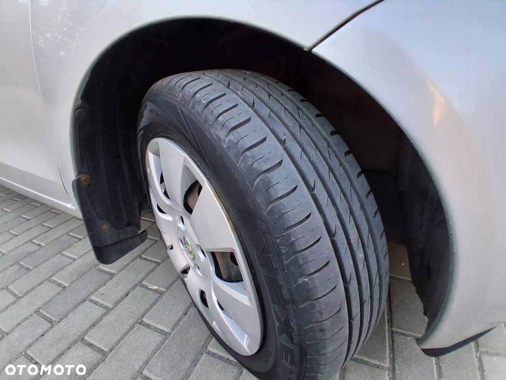 Toyota Yaris 1.3 Unlimited - 15