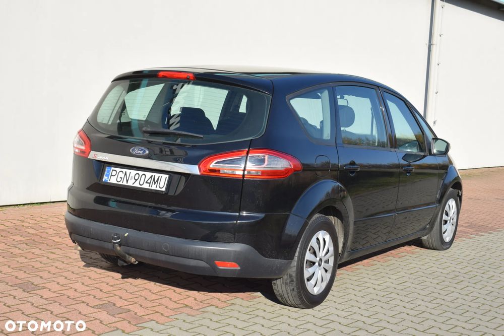 Ford S-Max 2.0 TDCi Ambiente - 4