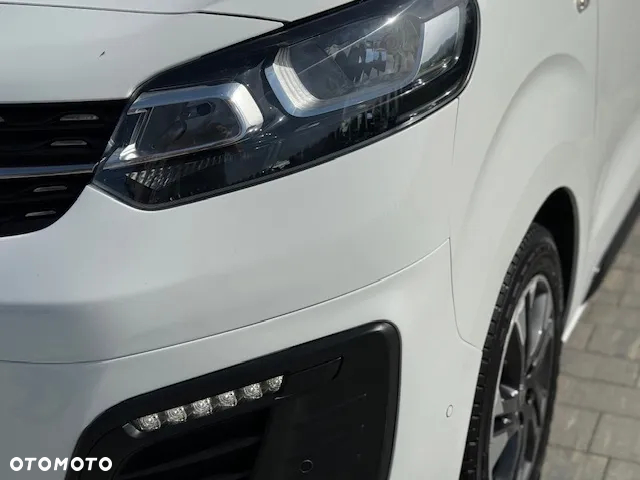 Opel Vivaro - 30
