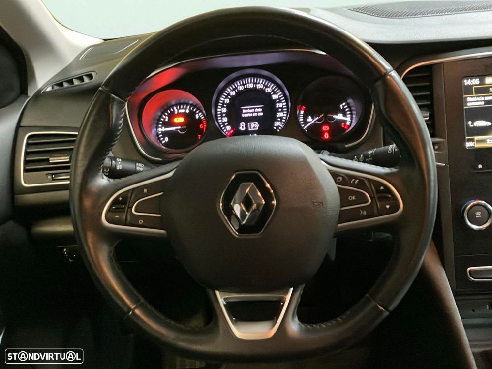 Renault Mégane Sport Tourer - 13