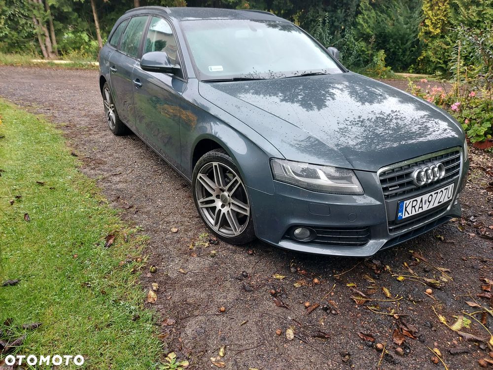 Audi A4 - 1