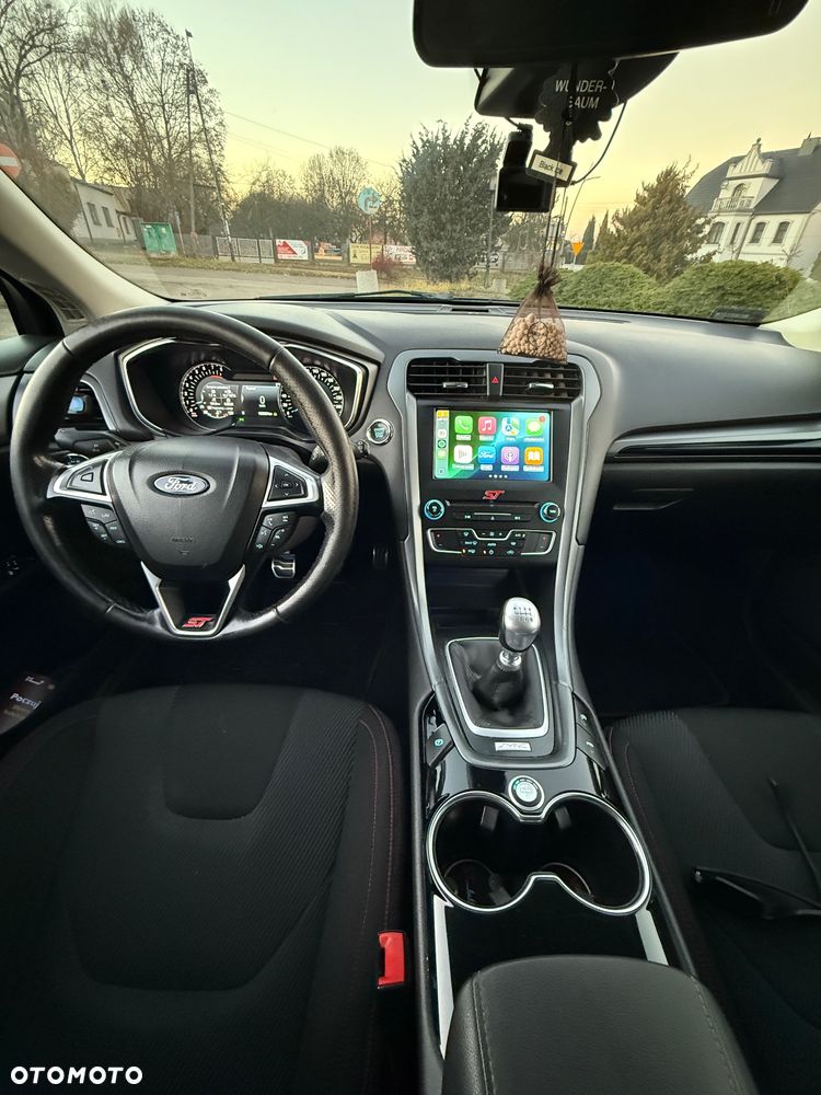 Ford Mondeo 1.5 EcoBoost ST-Line - 12