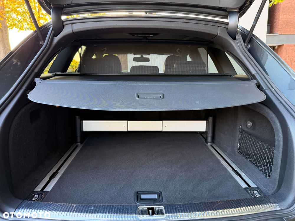 Audi A4 Avant 2.0 TDI DPF clean diesel quattro S tronic S line Sportpaket - 17