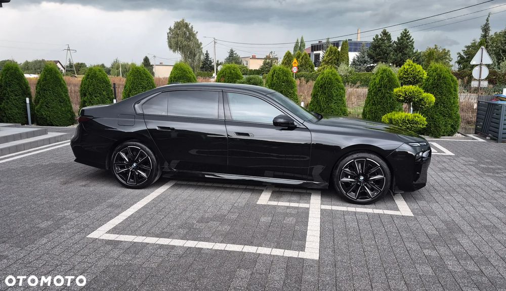 BMW Seria 7 - 6