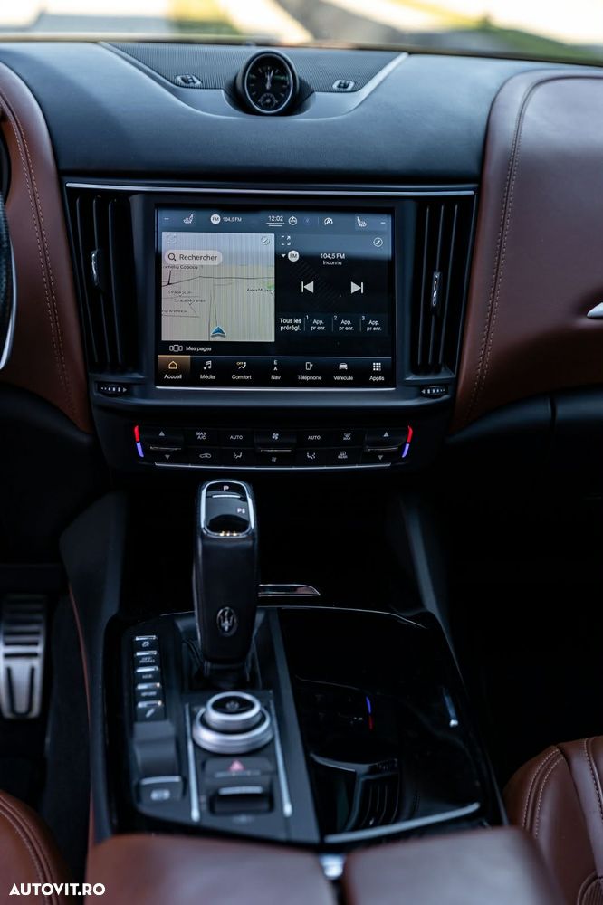 Maserati Levante S Q4 GranSport - 9