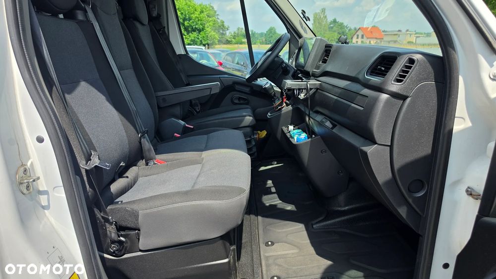 Renault Master - 13
