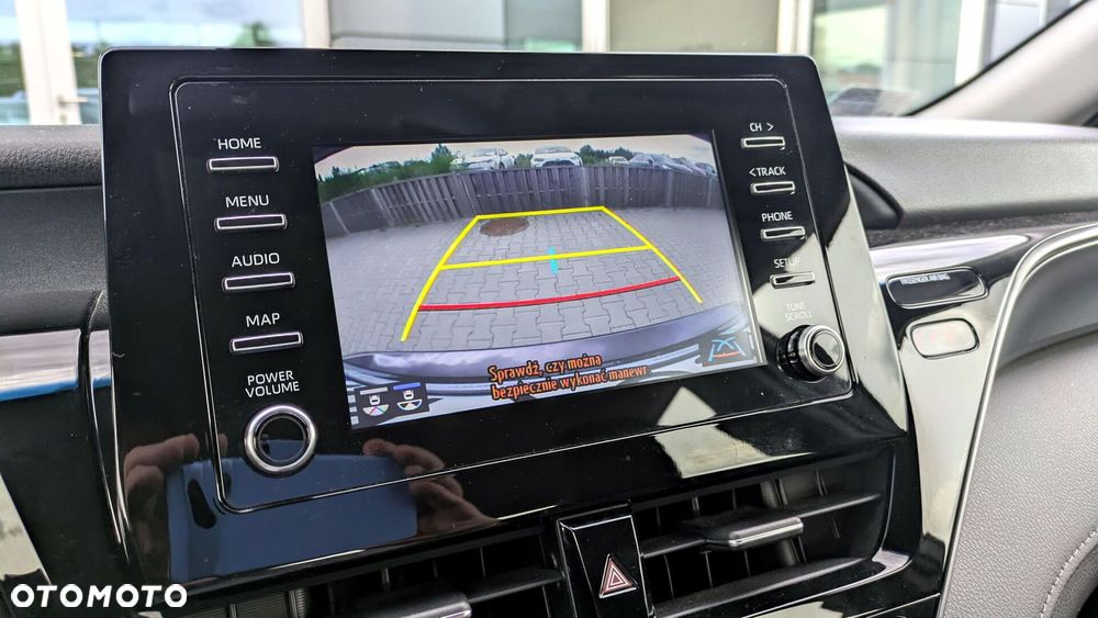 Toyota Camry 2.5 Hybrid Comfort CVT - 14