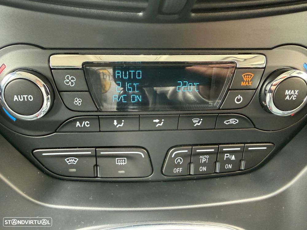 Ford C-Max 1.0 Ecoboost S&S Titanium - 15