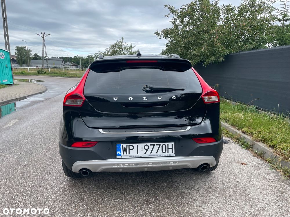 Volvo V40 D3 Drive-E Ocean Race - 6