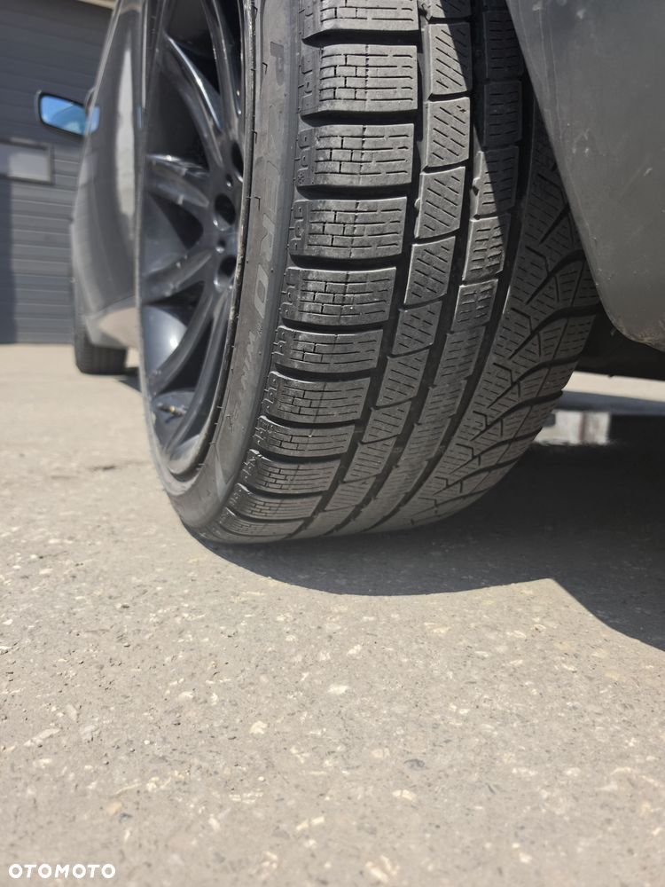 Komplet kół Pirelli 19', 23 r. - 5