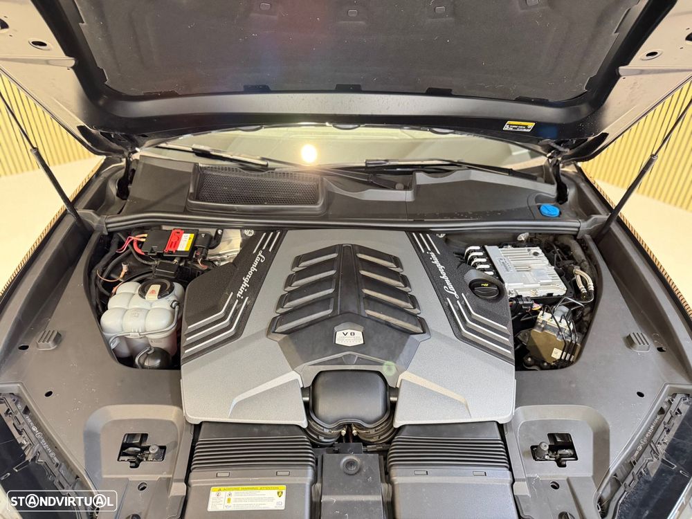 Lamborghini Urus 4.0 V8 - 40