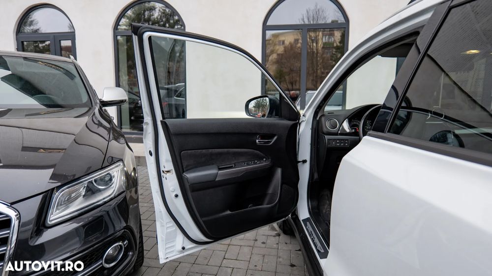 Suzuki Vitara 1.4 Luxus Aut. - 38