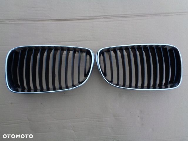 grill nerka lewa prawa bmw e81 e82 e87 lift - 1