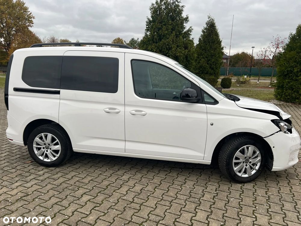 Volkswagen Caddy 2022 photo 2