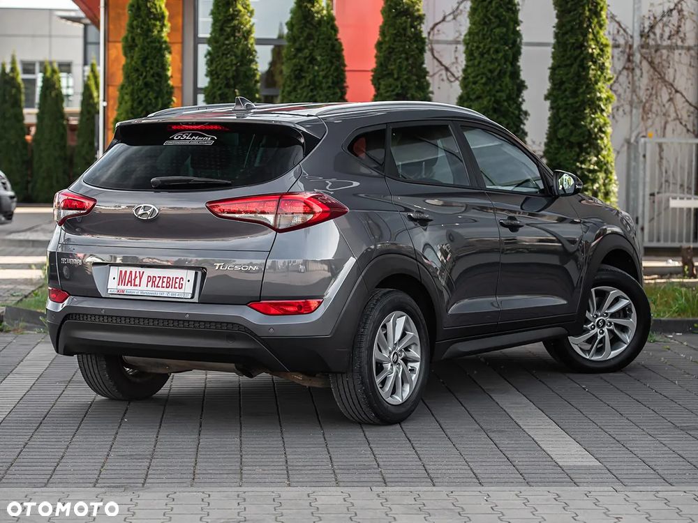 Hyundai Tucson blue 1.6 GDi 2WD Navi - 13