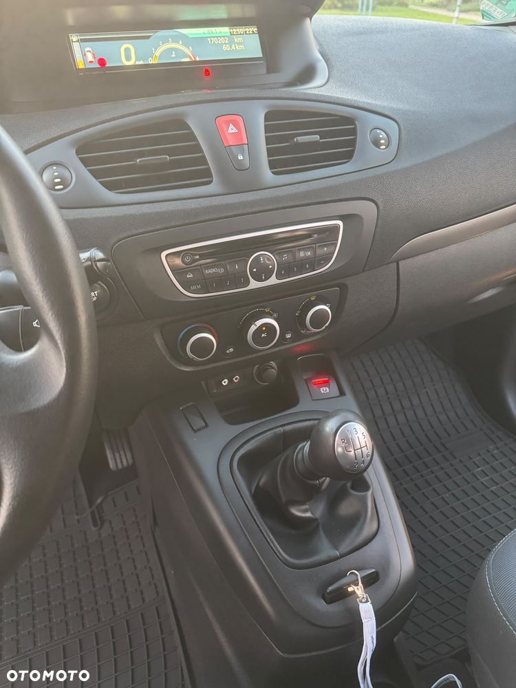 Renault Scenic 1.5 dCi Confort Authentique - 20