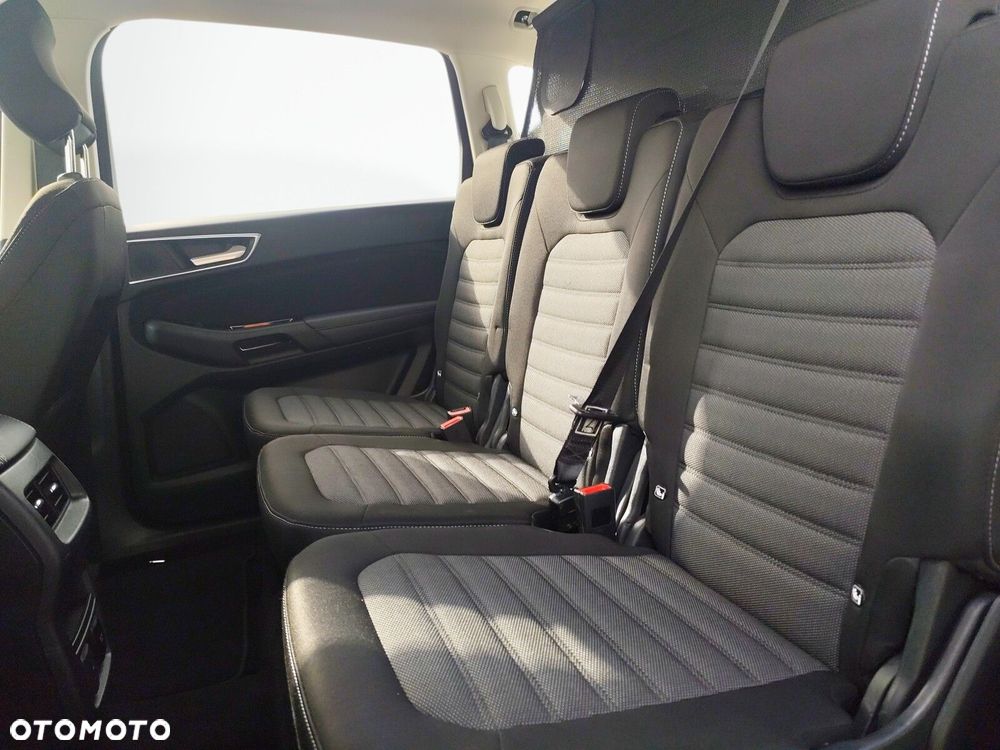Ford S-Max - 13