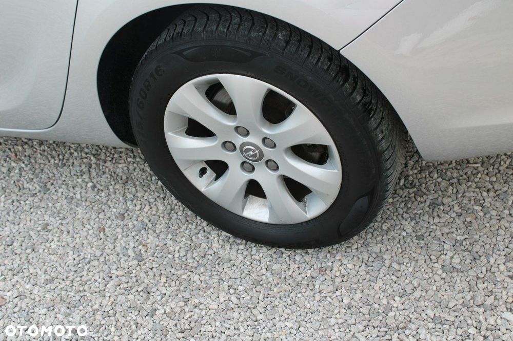 Opel Astra - 10