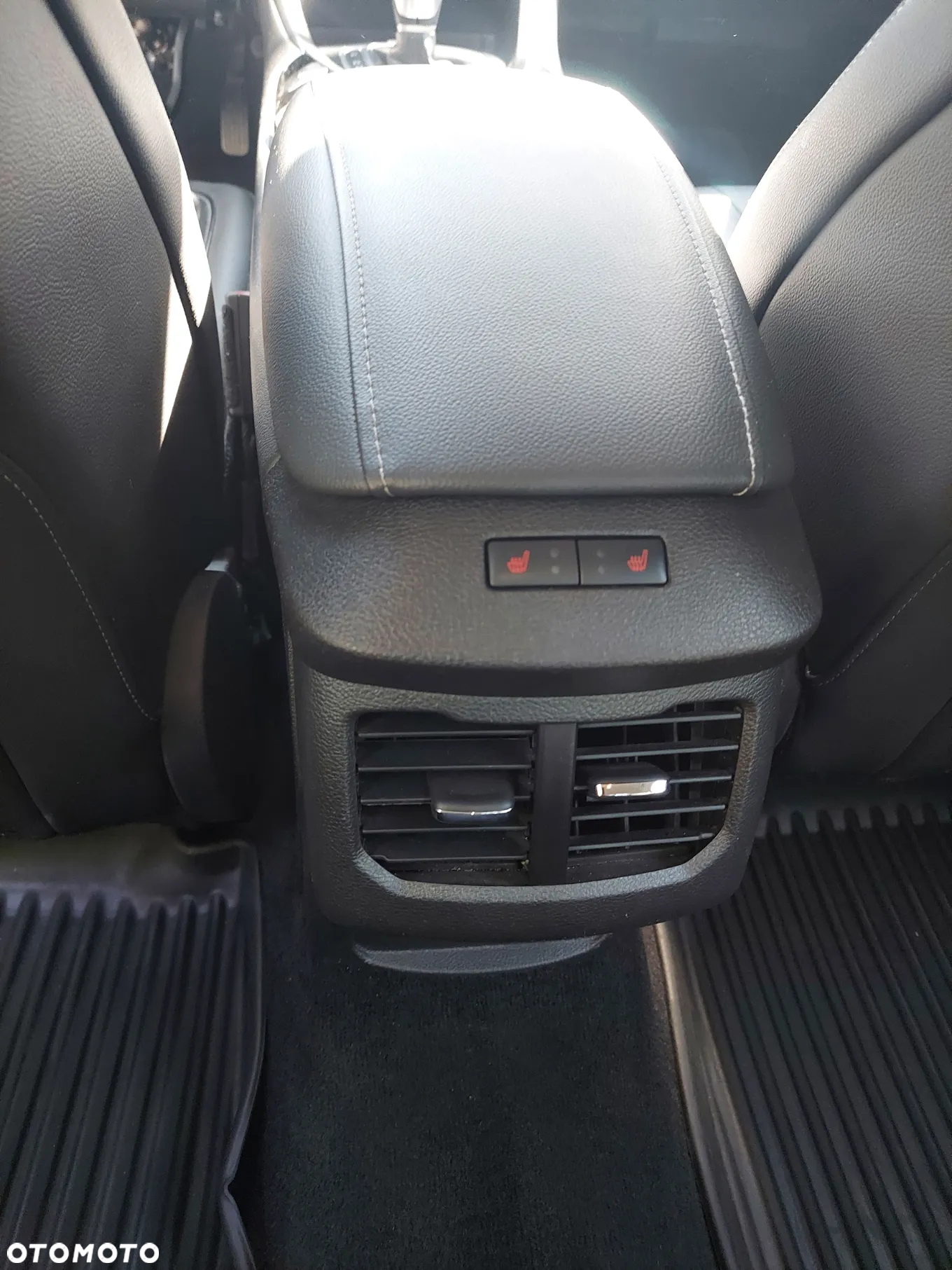 Ford Mondeo 1.5 EcoBoost Titanium - 18