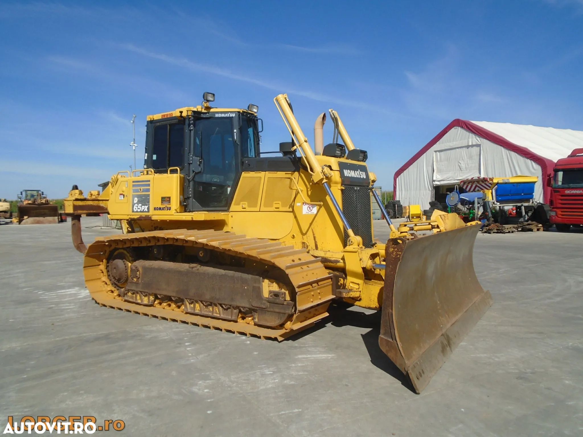 Komatsu D65PX-18 - 1