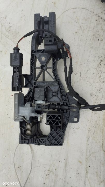Mechanizmy klamki drzwi Audi Q7 - 2
